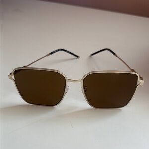 Stylish Gold Sunglasses